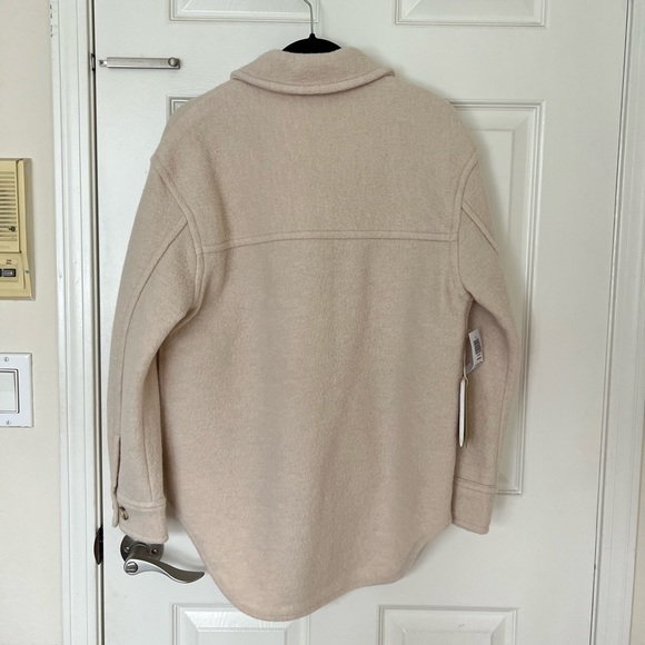 Aritzia Wilfred Free - The Ganna Shirt Jacket - Picture 2 of 6